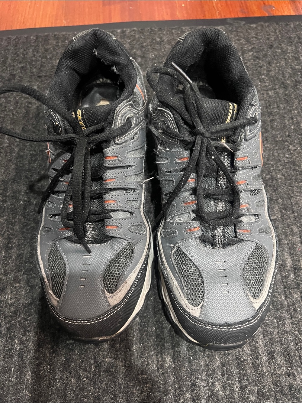 Skechers Men’s Trail Hiking Shoes Gray Black Orange Lace Up Size 8.5